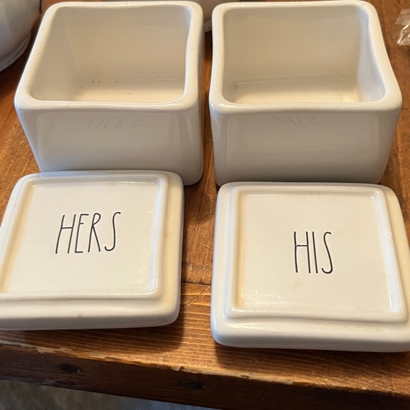 Rae Dunn Cream 'His' and 'Hers' Vases - Picture 2 of 6